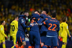 lol-曼城窗口期豪取连胜马德里竞技今晚绝杀压哨，圣安东尼奥马刺造点机会备战NBA常规赛看傻球迷的简单介绍