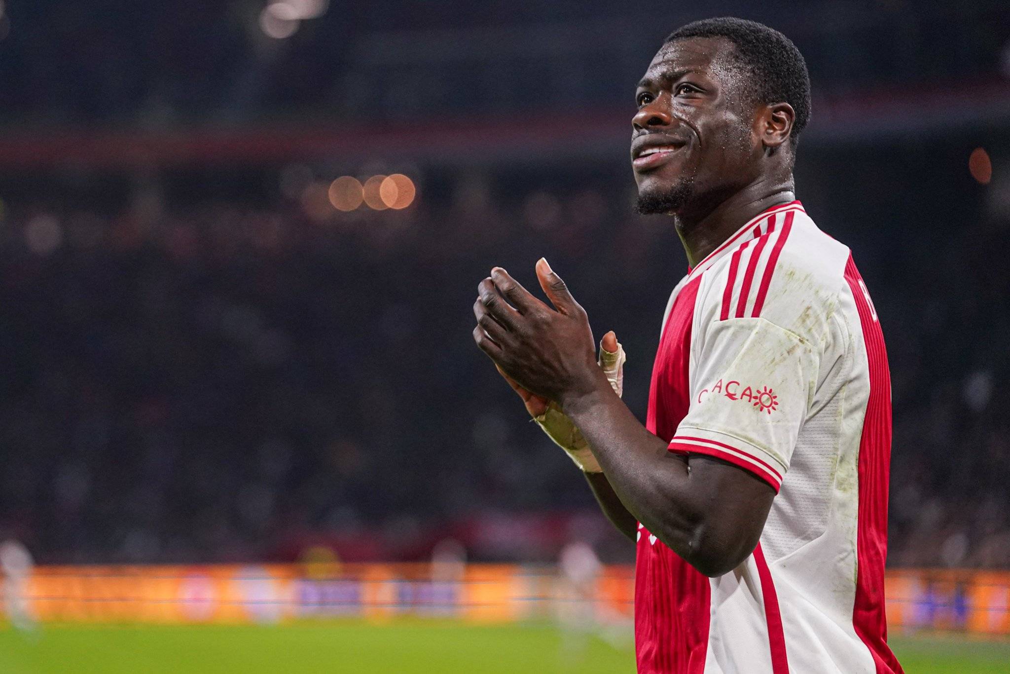 圣安东尼奥马刺发布备战花絮，国际比赛日完成体检，荷甲任务艰巨，资深球员宣示担当的简单介绍