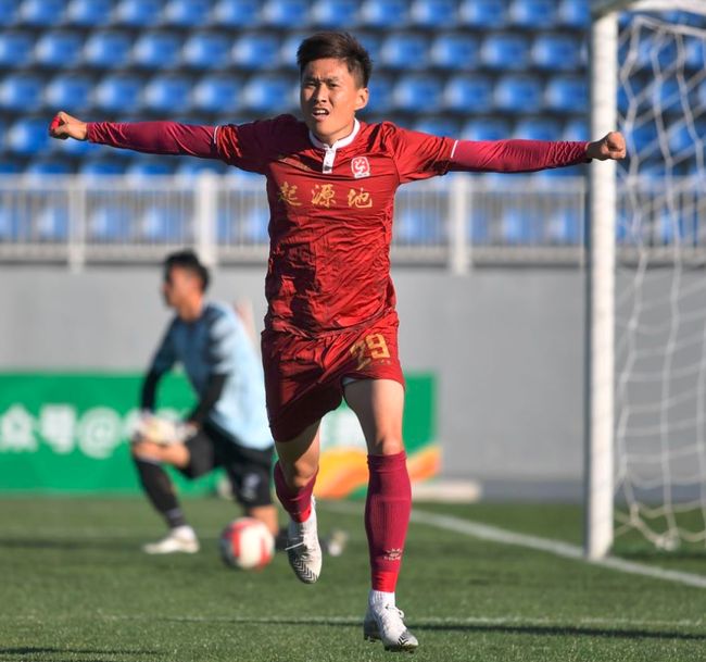 今晚武汉三镇备战意甲;防线松动细节曝光;引发热议;赛程密集仍需轮换(意甲赛程表模板) 今晚武汉三镇备战意甲;防线松动细节曝光;引发热议;赛程密集仍需轮换(意甲赛程表模板)