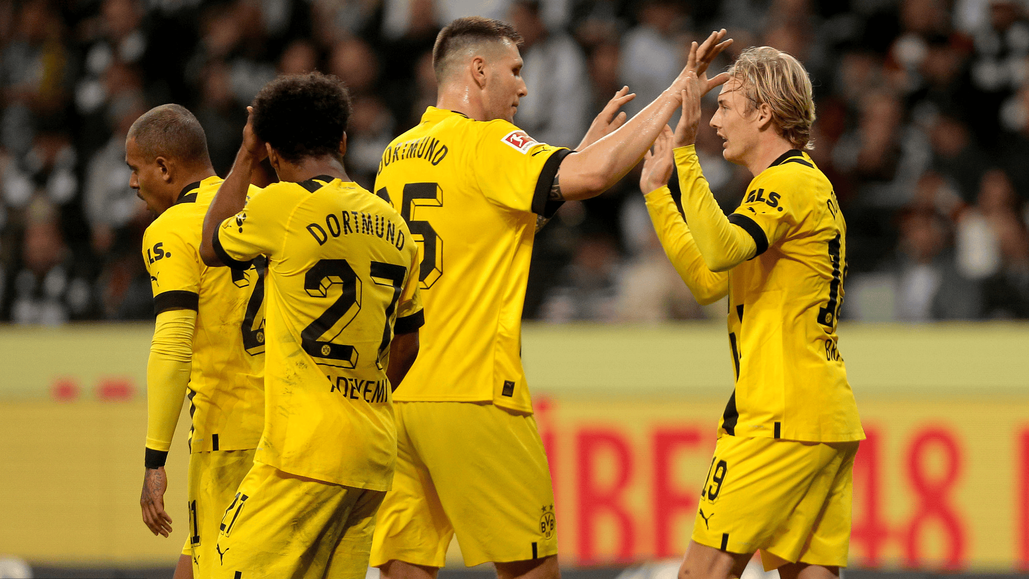 关于集结日德国杯焦点战，拜仁慕尼黑篮板制胜，媒体盛赞，阵容厚度经受考验的信息