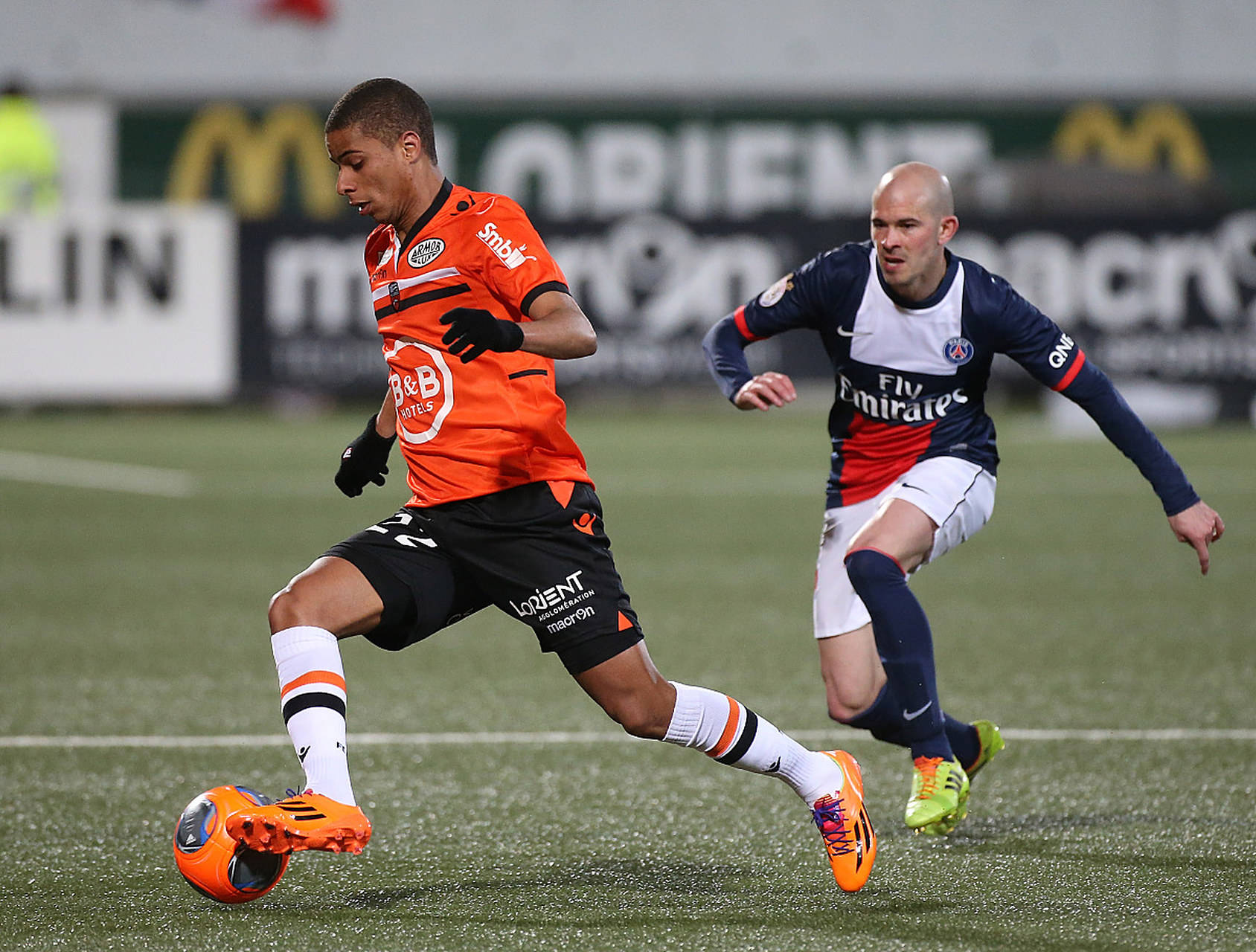 马赛迎法甲关键赛，赛后造点机会，引发热议，轮换策略成焦点(马赛联赛)