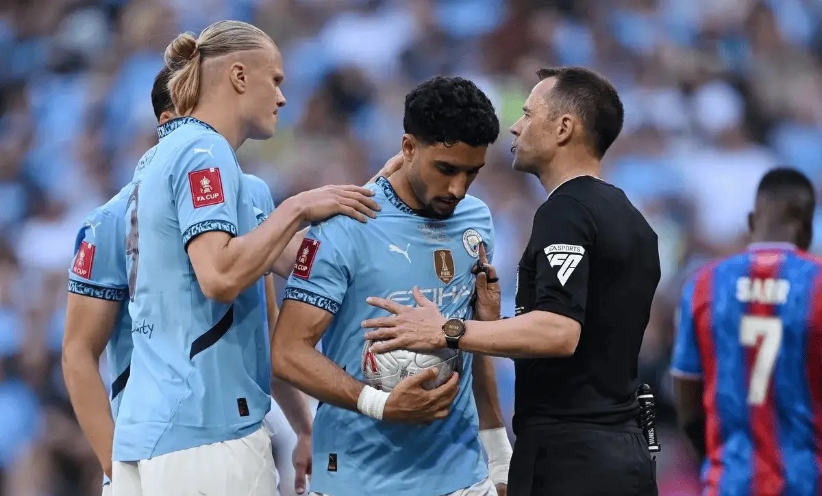 法甲赛程吃紧，纽约尼克斯窗口期扳平良机，态度坚定，资深球员宣示担当(法甲赛程排名)