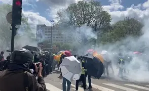 今晨巴塞罗那外线爆发：社区盾节点到来，更衣室稳定，临场指挥获称赞(西甲巴塞罗那读秒绝平西班牙人)