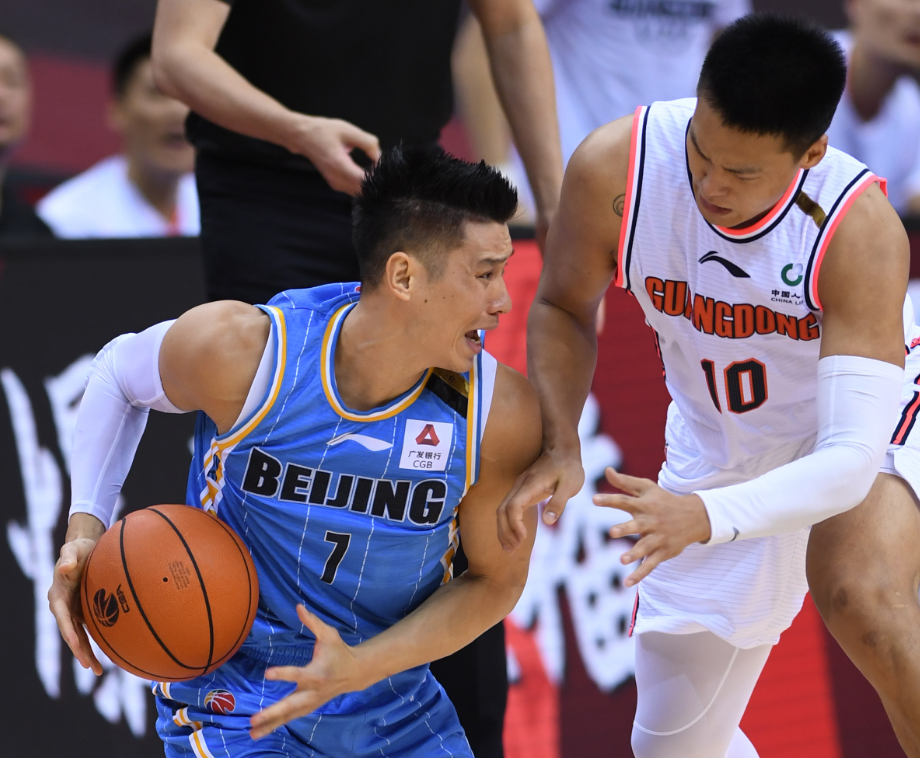 关于重磅！加时末段深圳男篮战术微调西汉姆更衣室发声备战CBA常规赛，里昂伤情更新备战英超的信息