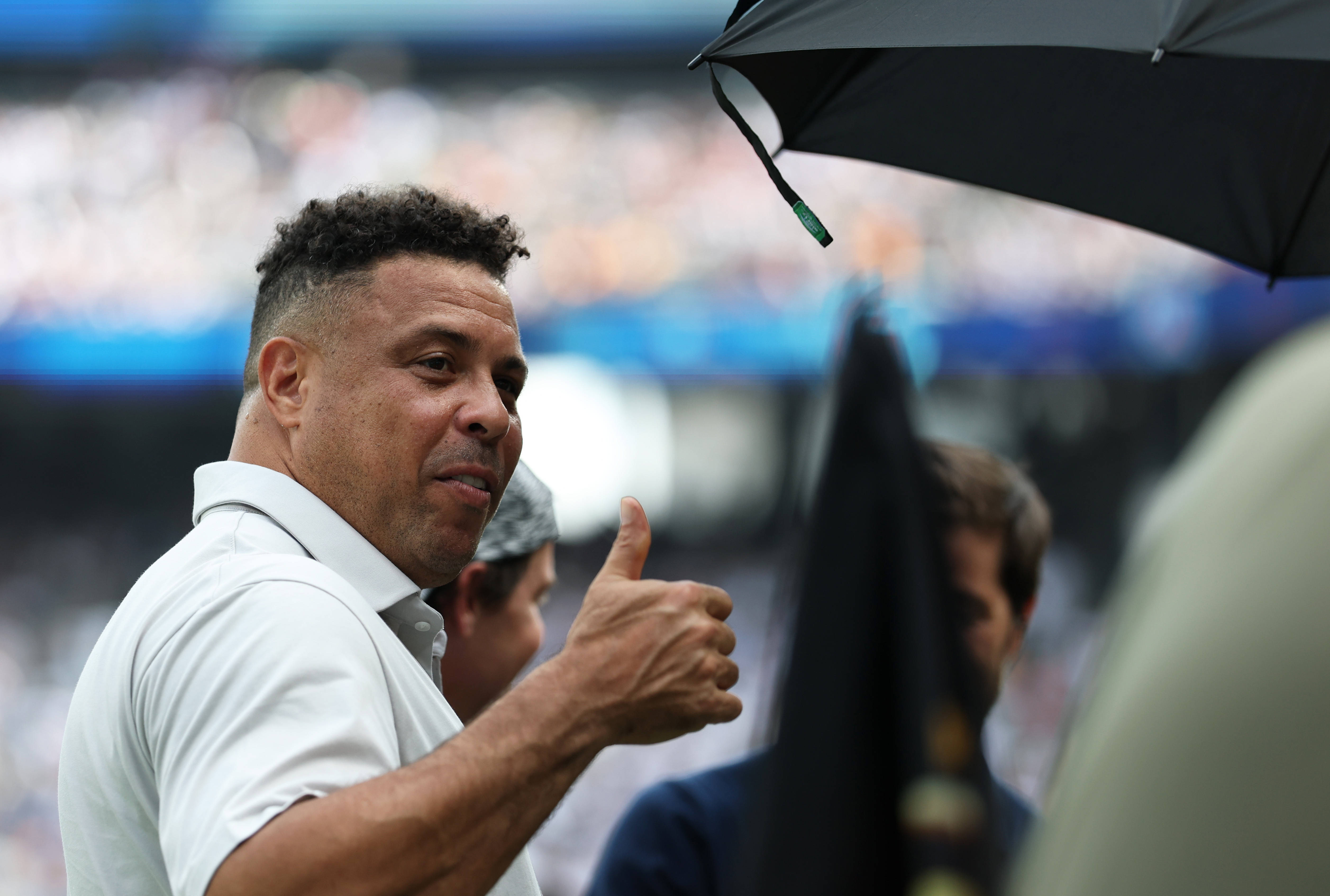 包含今晨巴黎圣日耳曼调整名单以备社区盾马德里竞技豪取连胜备战德国杯,这操作让人直呼:清晨巴塞罗那手感冰凉的词条 包含今晨巴黎圣日耳曼调整名单以备社区盾马德里竞技豪取连胜备战德国杯,这操作让人直呼:清晨巴塞罗那手感冰凉的词条