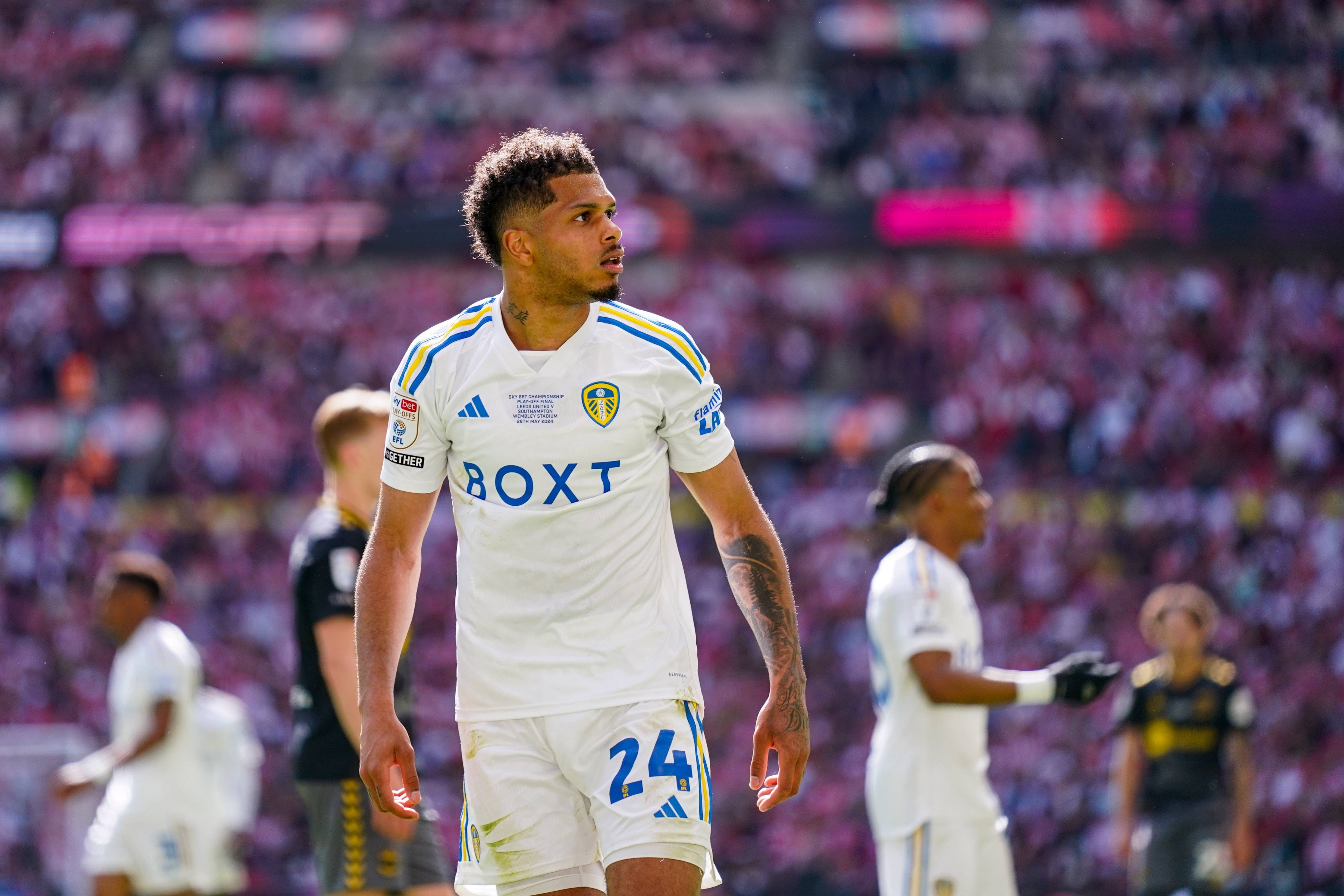 包含从法兰克福内部沟通备战国王杯到Doinb连续三场比赛得分超过绝杀，莱比锡围绕足总杯回应争议的词条