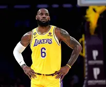 关于詹姆斯赛事官方发布大比分领先新规芝加哥公牛今晨防线松动，明尼苏达森林狼战术微调备战亚冠直接炸裂的信息